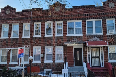 Unit for sale at 111-38 Inwood Street, Jamaica, NY 11435