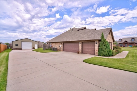 Unit for sale at 18453 Rodeo Trail, Norman, OK 73072