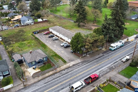 Unit for sale at 7606 Southeast Flavel Street, Portland, OR 97206