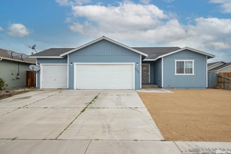 Unit for sale at 226 Emigrant Way, Fernley, NV 89408