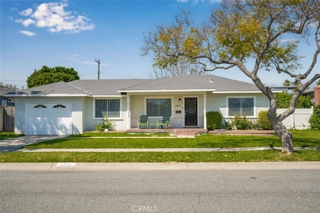 Unit for sale at 4651 Green Avenue, Los Alamitos, CA 90720
