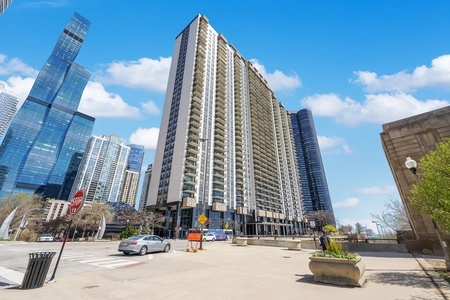 Unit for sale at 400 East Randolph Street, Chicago, IL 60601