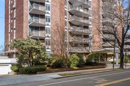Unit for sale at 19 Winchester, Brookline, MA 02446