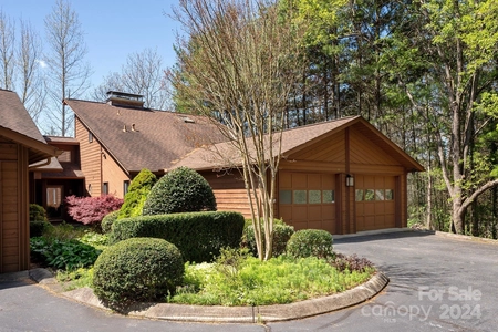 Unit for sale at 205 Woodfield Drive, Asheville, NC 28803