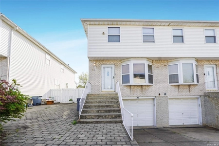 Unit for sale at 11 North Edo Court, Staten Island, NY 10309