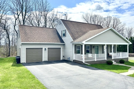 Unit for sale at 8 Falcon Crest, Johnstown, NY 12095