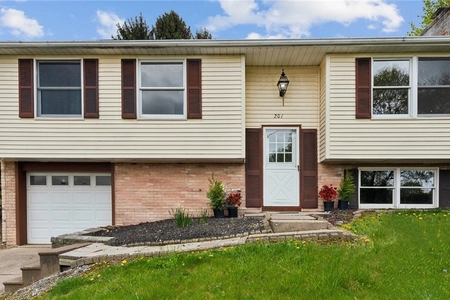 Unit for sale at 201 Cameron Drive, Cranberry Twp, PA 16066