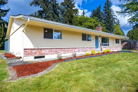 Unit for sale at 7701 118th Street East, Puyallup, WA 98373