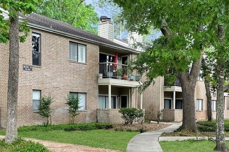 Unit for sale at 3500 Tangle Brush Drive, The Woodlands, TX 77381