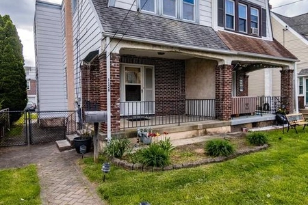 Unit for sale at 1128 Harding Drive, HAVERTOWN, PA 19083