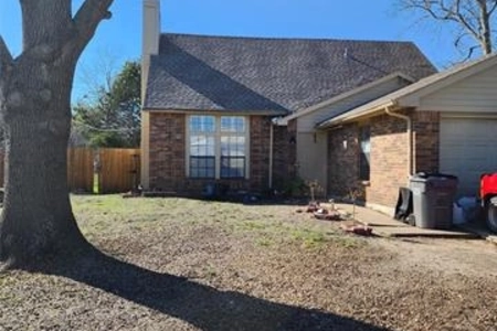Unit for sale at 1533 Windsor Drive, Glenn Heights, TX 75154
