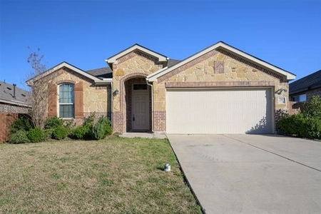 Unit for sale at 2903 Panhandle Drive, Heartland, TX 75114