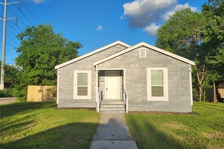 Unit for sale at 1001 Haynes Avenue, Fort Worth, TX 76105