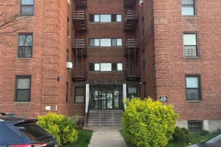 Unit for sale at 216-10 77th Avenue, Oakland Gardens, NY 11364