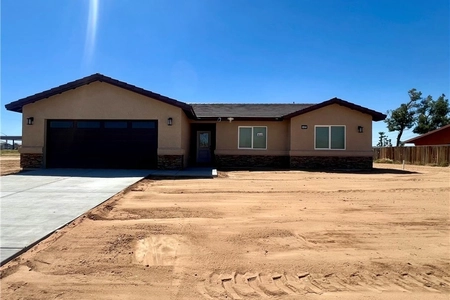 Unit for sale at 12144 Toltec Drive, Apple Valley, CA 92308