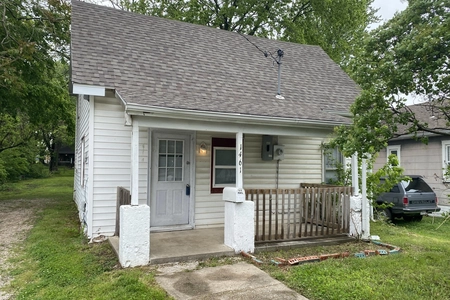 Unit for sale at 1461 North Missouri Avenue, Springfield, MO 65802