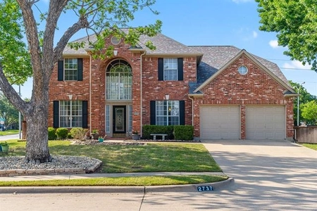 Unit for sale at 2737 Hidden Lake Drive, Grapevine, TX 76051