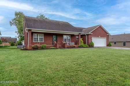 Unit for sale at 151 Heritage Crossing Drive, Maryville, TN 37804