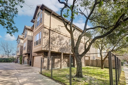 Unit for sale at 4018 Childress Street, Houston, TX 77005