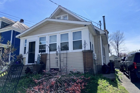 Unit for sale at 906 Harrison Avenue, Schenectady, NY 12306