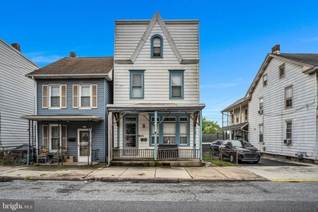 Unit for sale at 546 North 2nd Street, STEELTON, PA 17113