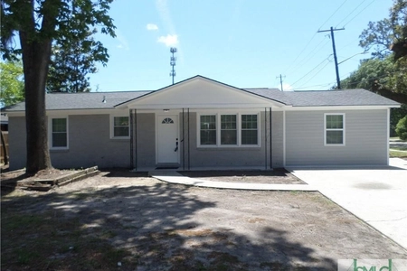 Unit for sale at 2101 Brentwood Drive, Savannah, GA 31404