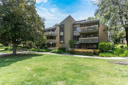 Unit for sale at 801 Pinetree Circle, Thousand Oaks, CA 91360