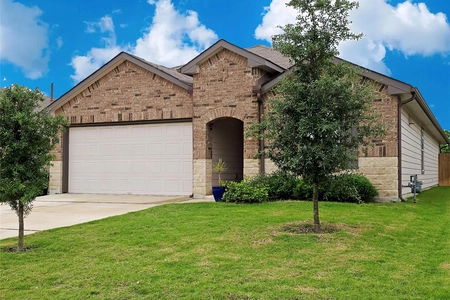 Unit for sale at 316 Lance Trail, San Marcos, TX 78666