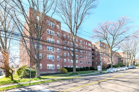 Unit for sale at 54 West North Street, Stamford, Connecticut 06902