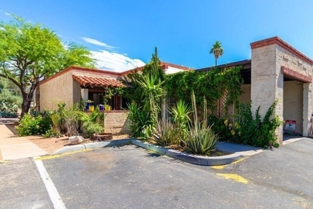 Unit for sale at 4132 North Via Villas, Tucson, AZ 85719