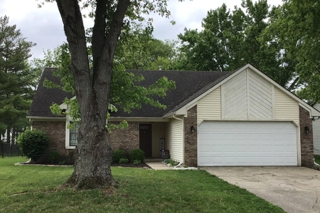 Unit for sale at 12149 Rossi Drive, Indianapolis, IN 46236
