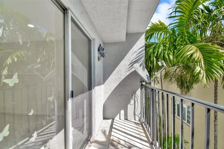 Unit for sale at 618 Euclid Avenue, Miami Beach, FL 33139