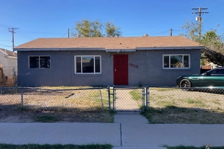 Unit for sale at 1015 D Street, Brawley, CA 92227