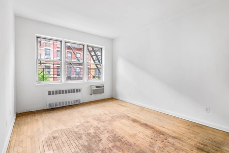 Unit for sale at 515 E 88TH Street, Manhattan, NY 10128