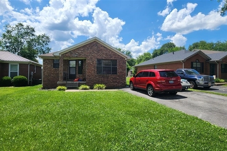 Unit for sale at 1619 Pleasant Way, Bowling Green, KY 42104