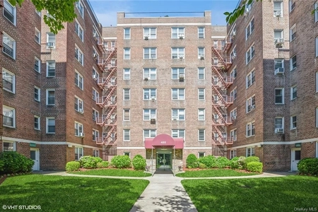 Unit for sale at 485 Bronx River Road, Yonkers, NY 10704