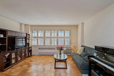 Unit for sale at 185 West End Avenue, Manhattan, NY 10023