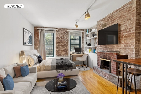 Unit for sale at 84 Horatio Street, Manhattan, NY 10014