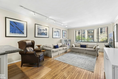 Unit for sale at 211 W 71ST Street, Manhattan, NY 10023
