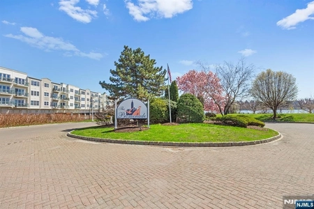 Unit for sale at 154 The Promenade, Edgewater, NJ 07020