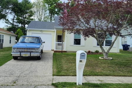 134 Lantern Place, Little Egg Harbor Twp, NJ 08087