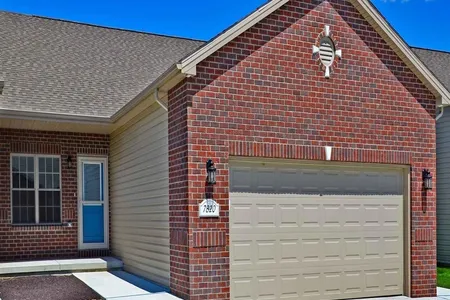 Townhouse for Sale at 9060 Red Sky Lane, Lincoln,  NE 68520