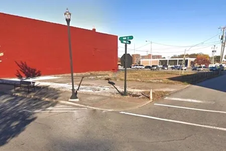 Commercial for Sale at 814 S Main St, Springfield,  TN 37172