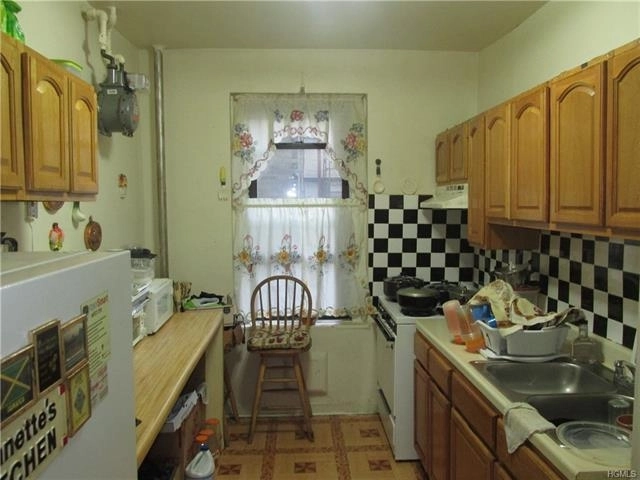 Kitchen at Unit 1A at 1165 Fulton Avenue