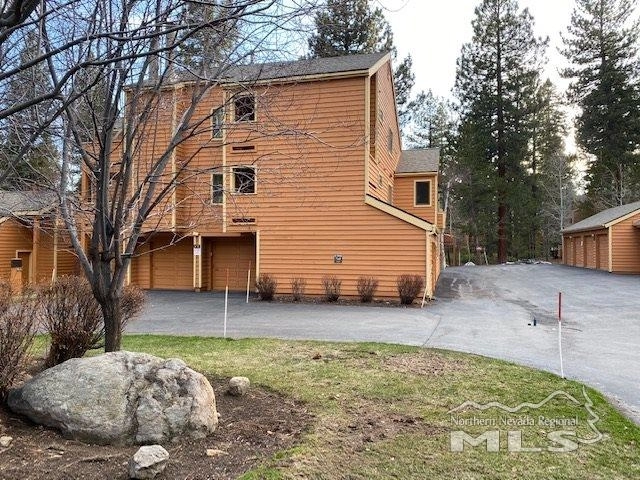 Photo of Unit 191 at 947 Incline Way