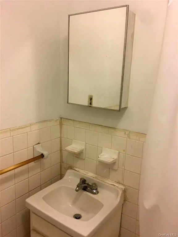 Bathroom at Unit 6A at 2015 Southern Boulevard