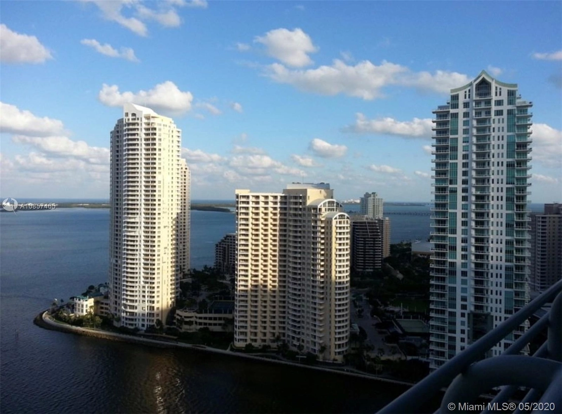 Photo of Unit 1723 at 325 S Biscayne Blvd