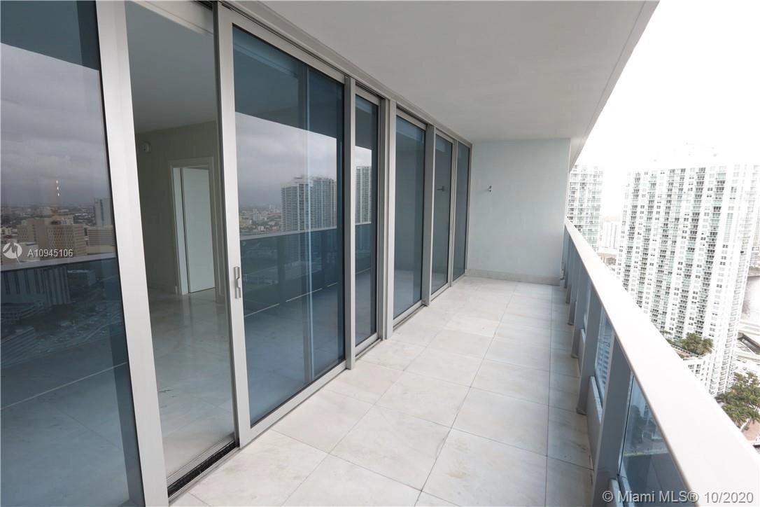 Photo of Unit 3512 at 200 Biscayne Boulevard Way