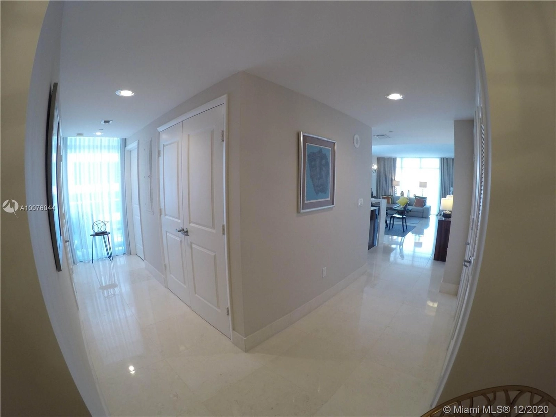 Photo of Unit S403 at 3737 Collins Ave
