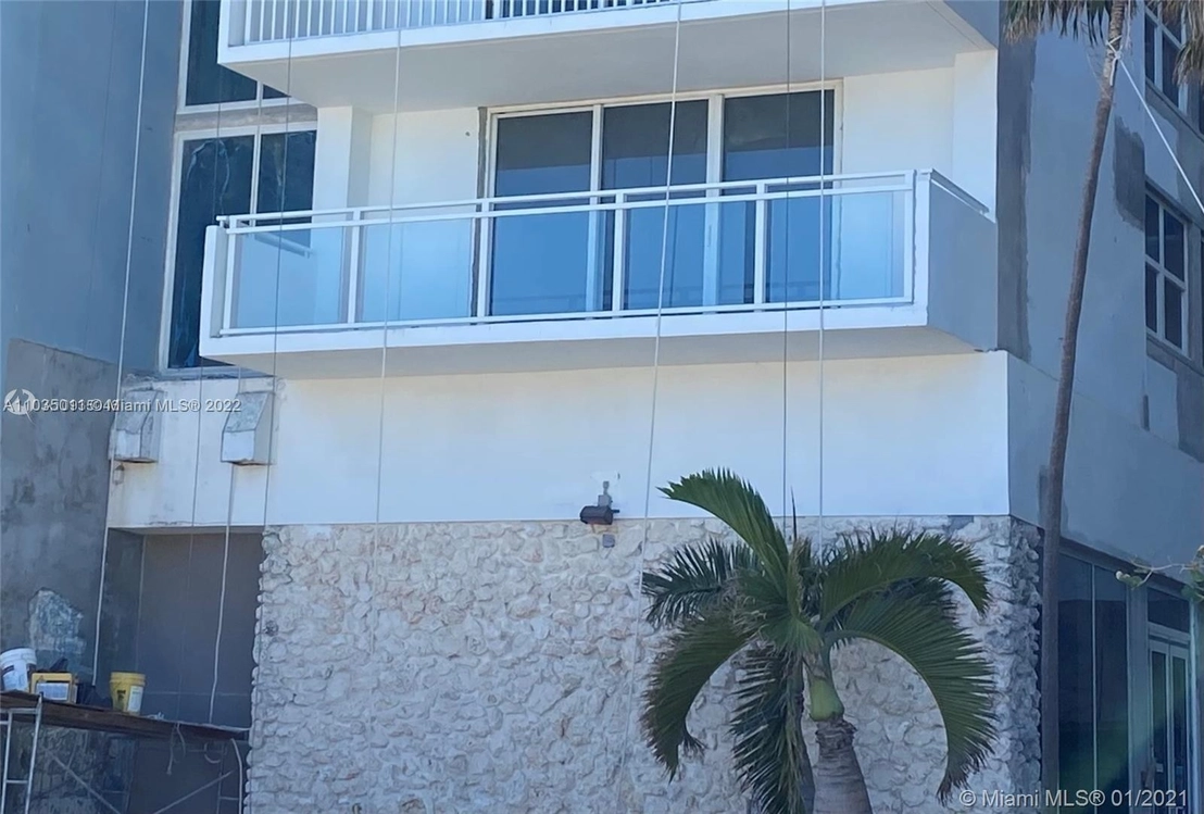 Photo of Unit 508 at 2030 S Ocean Dr